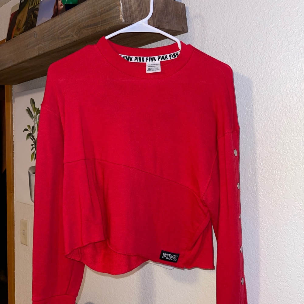 Pink red crew neck